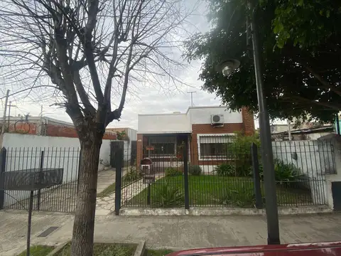 Miguel Cane  al 2800