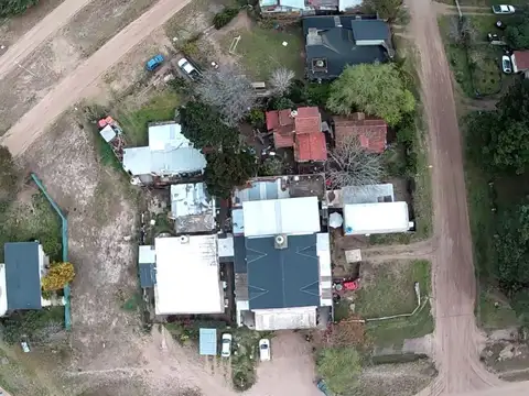 Casa 6 ambientes con 3 baños