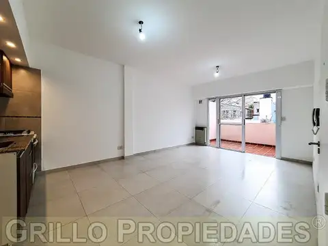 Santander 4900, Piso 1