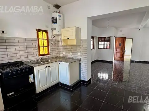 Depto Tipo Casa en Alquiler de 2 dormitorios