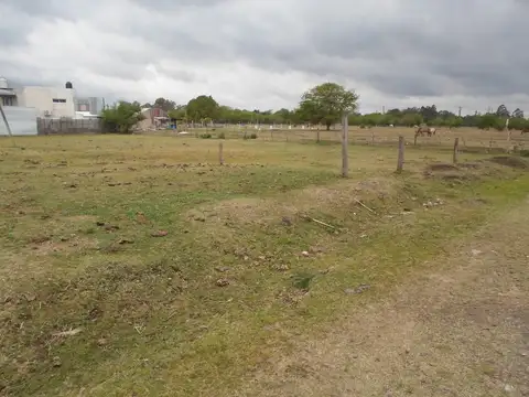 OPORTUNDAD - 2 lotes de 20 x 50 c/u -    U$S 55.000 cada uno -