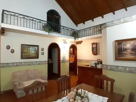 Casa en Venta en Godoy Cruz, USD 175.000