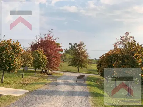 Terreno en Venta 27  mts Frente