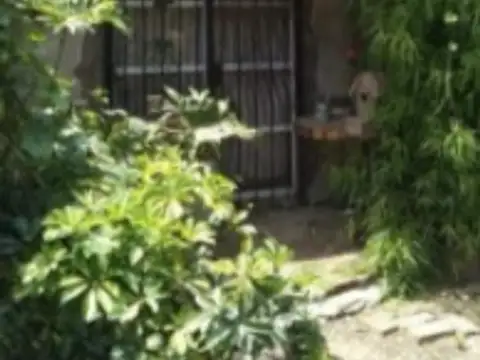 Terreno en Venta 49  mts Fondo