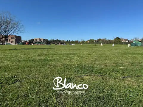 Terreno en Venta en Los Cardos, USD 189.000