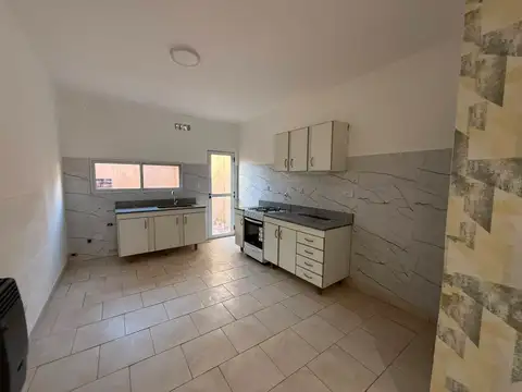 Departamento 3 ambientes con 1 baño