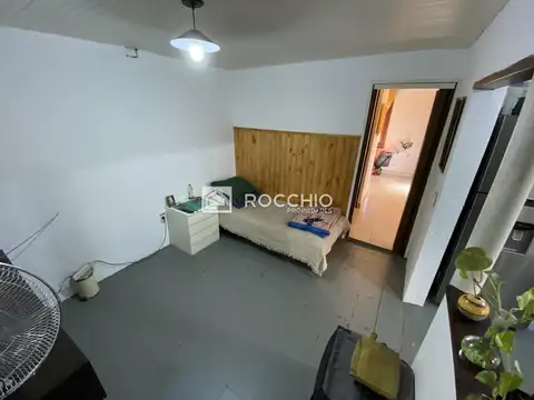 Depto Tipo Casa 2 ambientes con 1 baño