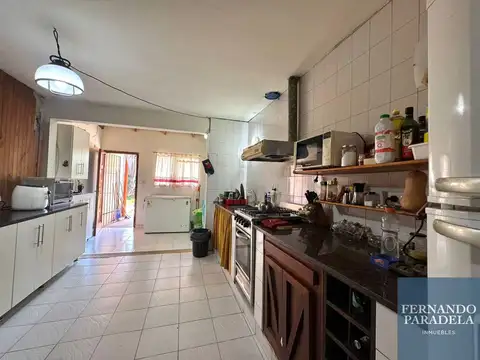 Casa en venta de 3 dormitorios c/ cochera en Villa Gobernador Udaondo