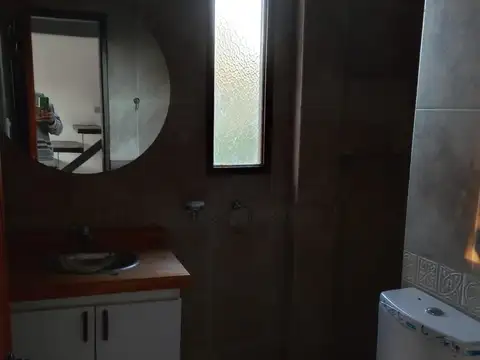 Casa en Venta con 4 cocheras