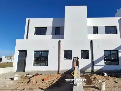 OPORTUNIDAD EN DOCTA, EXCLUSIVO DUPLEX A ESTRENAR 