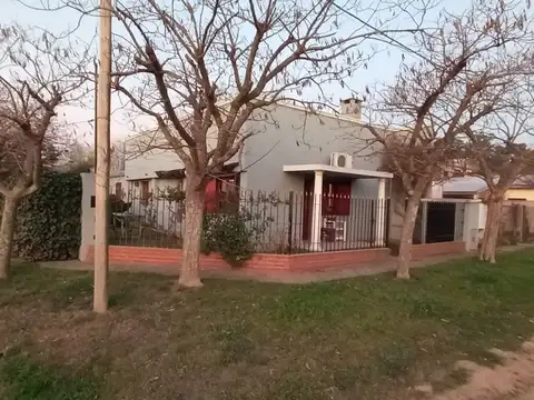 Casa en partido de Lobos
