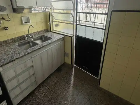 Departamento 3 ambientes con 1 baño