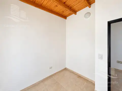 Depto Tipo Casa 2 ambientes con 1 baño