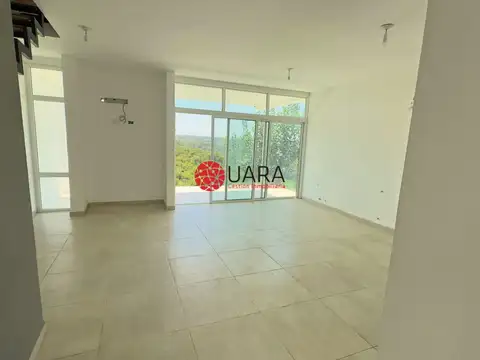 Depto Tipo Casa en Venta de 3 dormitorios