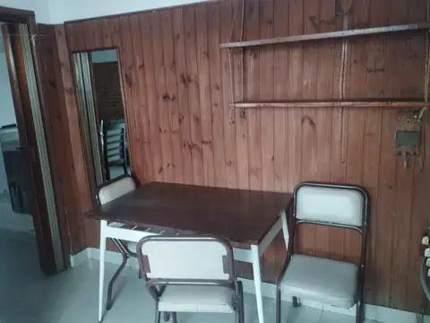Depto Tipo Casa en Alquiler de 1 dormitorio