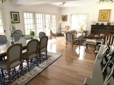 Casa en Venta en Acassuso Vías / Santa Fe, USD 1.400.000