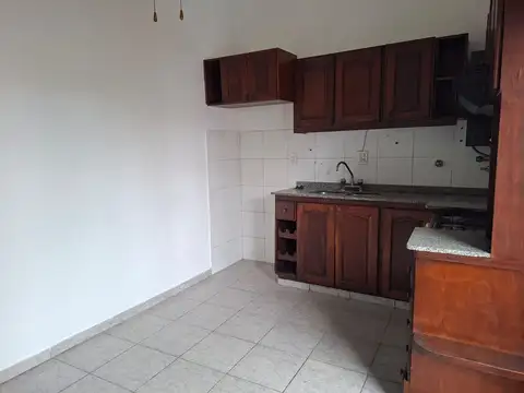 Depto Tipo Casa en Venta 30 años
