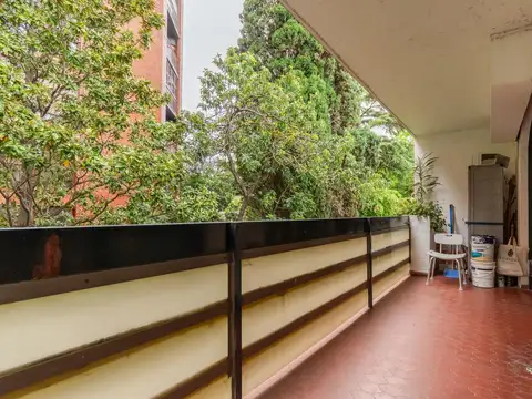 Depto Tipo Casa en Venta 40 años