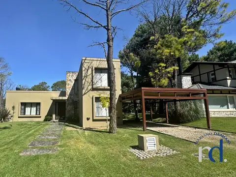 Casa 3 Dormitorios en Alquiler Temporario en Pinamar Zona Norte