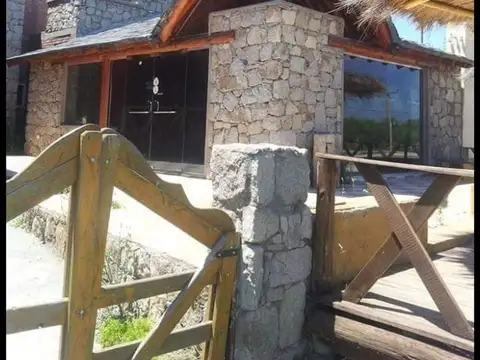 RUTA 14 Y BV LOS TILOS 1100