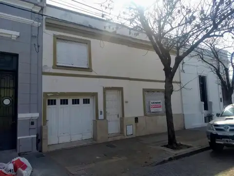 Casa - Barrio 9 de Julio