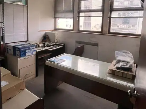 Oficina en Alquiler en Monserrat, USD 450