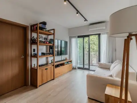 VENTA EXCELENTE DPTO 2 AMBIENTES C/BALCÓN AL FRENTE EN DEVOTO