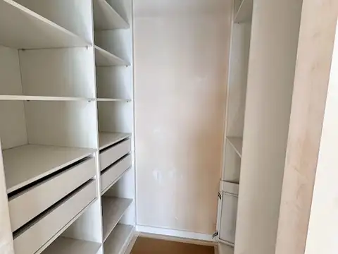 Re Venta en Cala del Yatch 1 dormitorio en piso 16