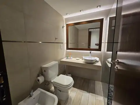 Departamento en Alquiler con 1 cocheras