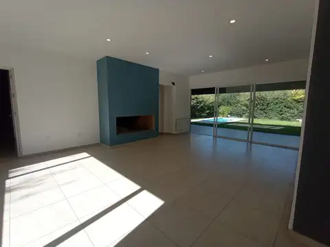 Casa en Alquiler en Villa Nueva de Guaymallen, USD 1.800