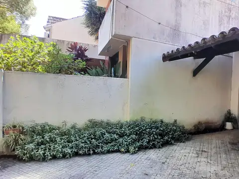 Terreno en Venta en La Lucila, USD 290.000