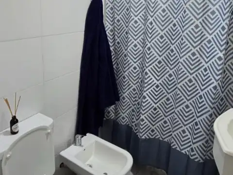 Casa en Venta en Laguna Azul, USD 110.000