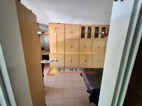 Venta PH 2 ambientes Barzana y La Pampa primero por escalera sin expensas