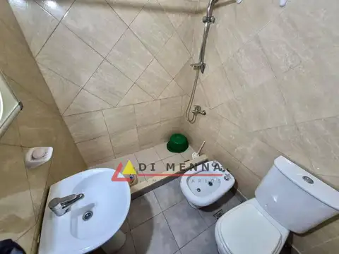 Depto Tipo Casa 2 ambientes con 1 baño