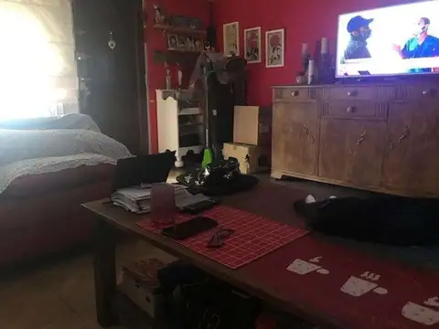 APTA CREDITO  Hermoso PH PB Fte  70 M2  Entrada Indep.3 amb con Baño completo y toilette recepcion