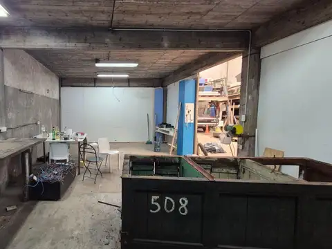 Depósito 600 m2 - Avellaneda