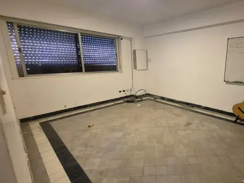 Gral .Villegas al 1200