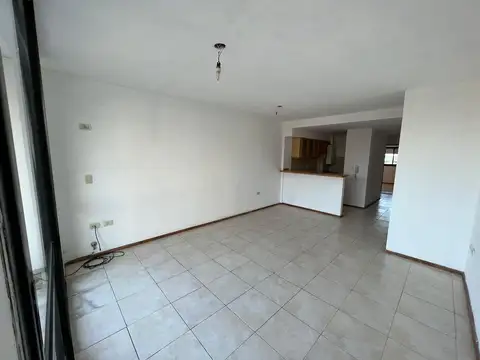Departamento en Alquiler en Republica De La Sexta, $ 460.000