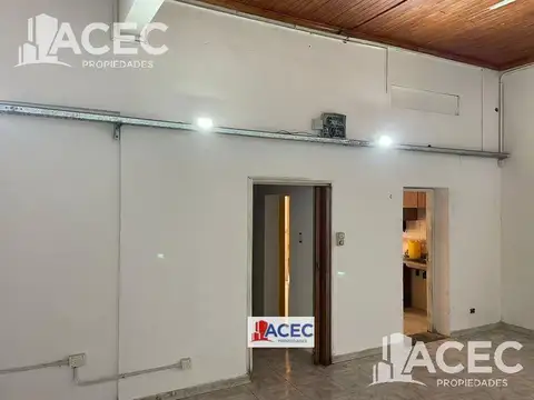Local en Venta 15 años