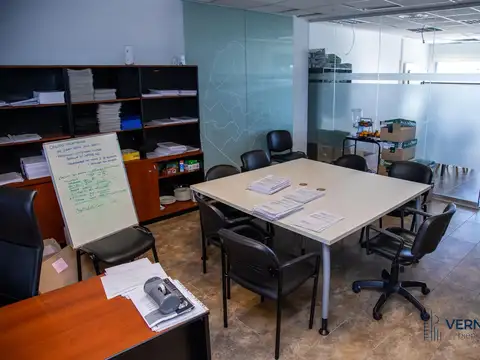 Oficina de 160 m² con vista panorámica a Puerto Madero