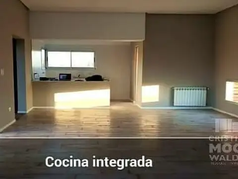 Casa en Venta en El Cantón - Barrio Puerto, USD 260.000