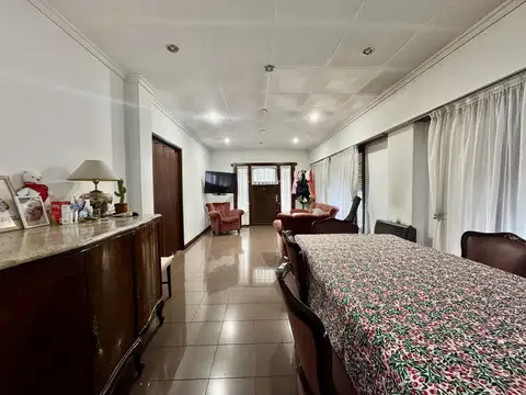 Casa - Venta - Argentina, Tres de Febrero - Cuelli 1844