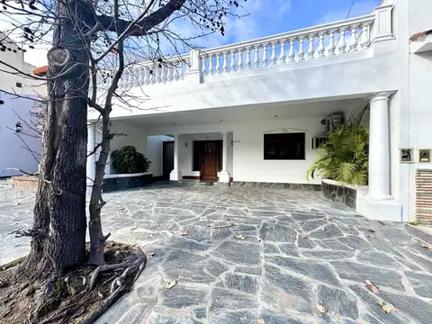 Casa - Venta - Argentina, Tres de Febrero - Cuelli 1844