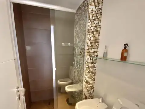 Departamento 5 ambientes con 2 baños