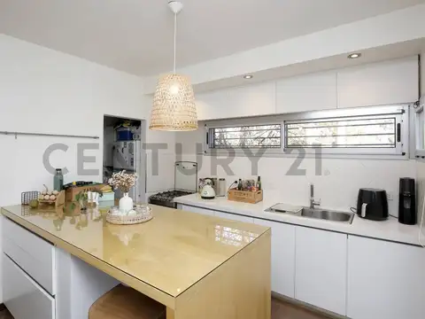 Casa en Venta en Villa Elisa, USD 175.000