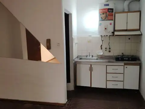 Departamento en Alquiler en Godoy Cruz, $ 400.000