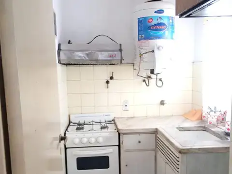 Abraham J. Luppi 900
