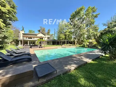 Alquiler casa amoblada 6 dorm s/expensas El Talar