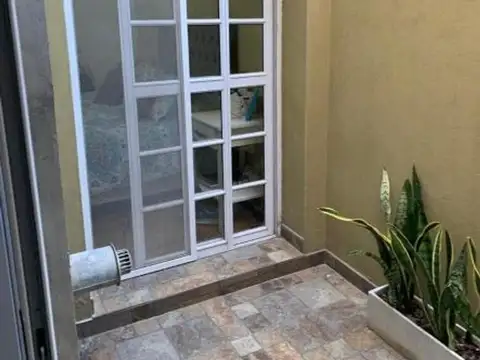 Depto Tipo Casa en Venta 35 años