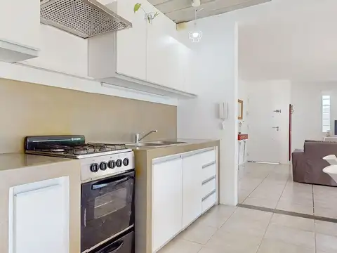 132 bis esquina 488 4400